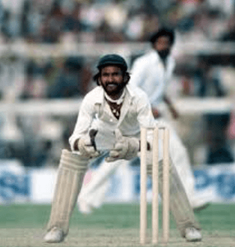 Wicket-keepers who couldnΓÇÖt keep their places!